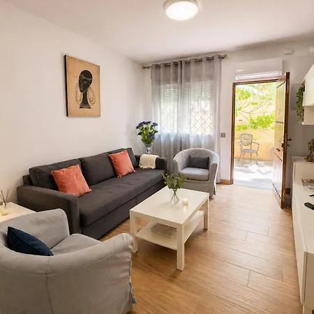 Magnolia - Con Patio Privado